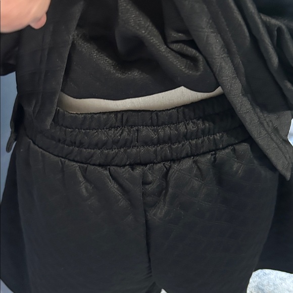 Mary Square Black Quilted Madelyn Jacket and Short set - Picture 10 of 12